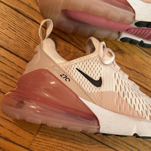 Nike Air Max 270 Women's Sneakers in Cream and Pink - Picture 7 of 12